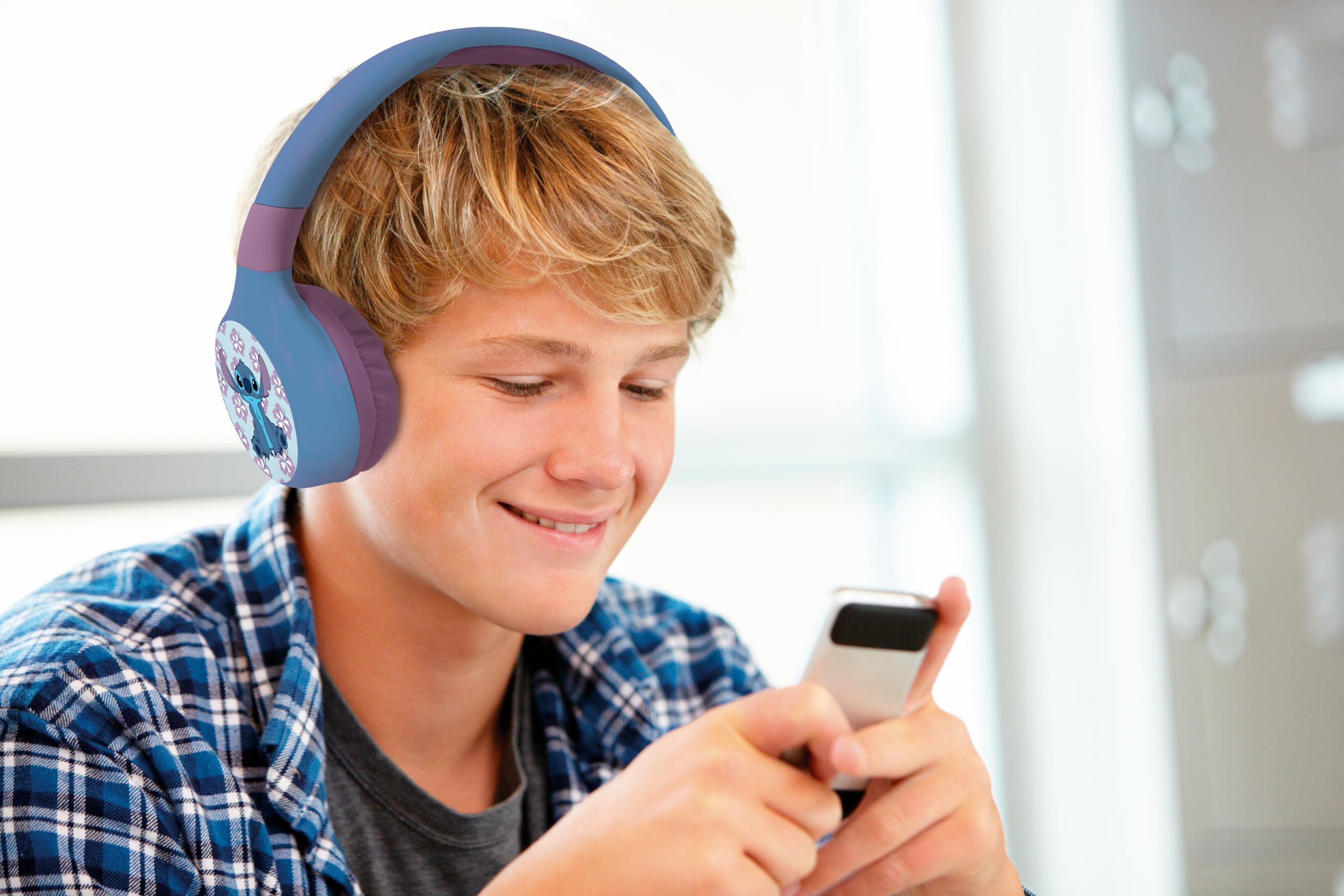 033 LEXIBOOK - Disney Stitch - Auriculares 2 en 1 Bluetooth y con Cable con micrófono y botón de Control, Plegables y Ajustables, Batería Recargable de Larga duración - HPBT010D